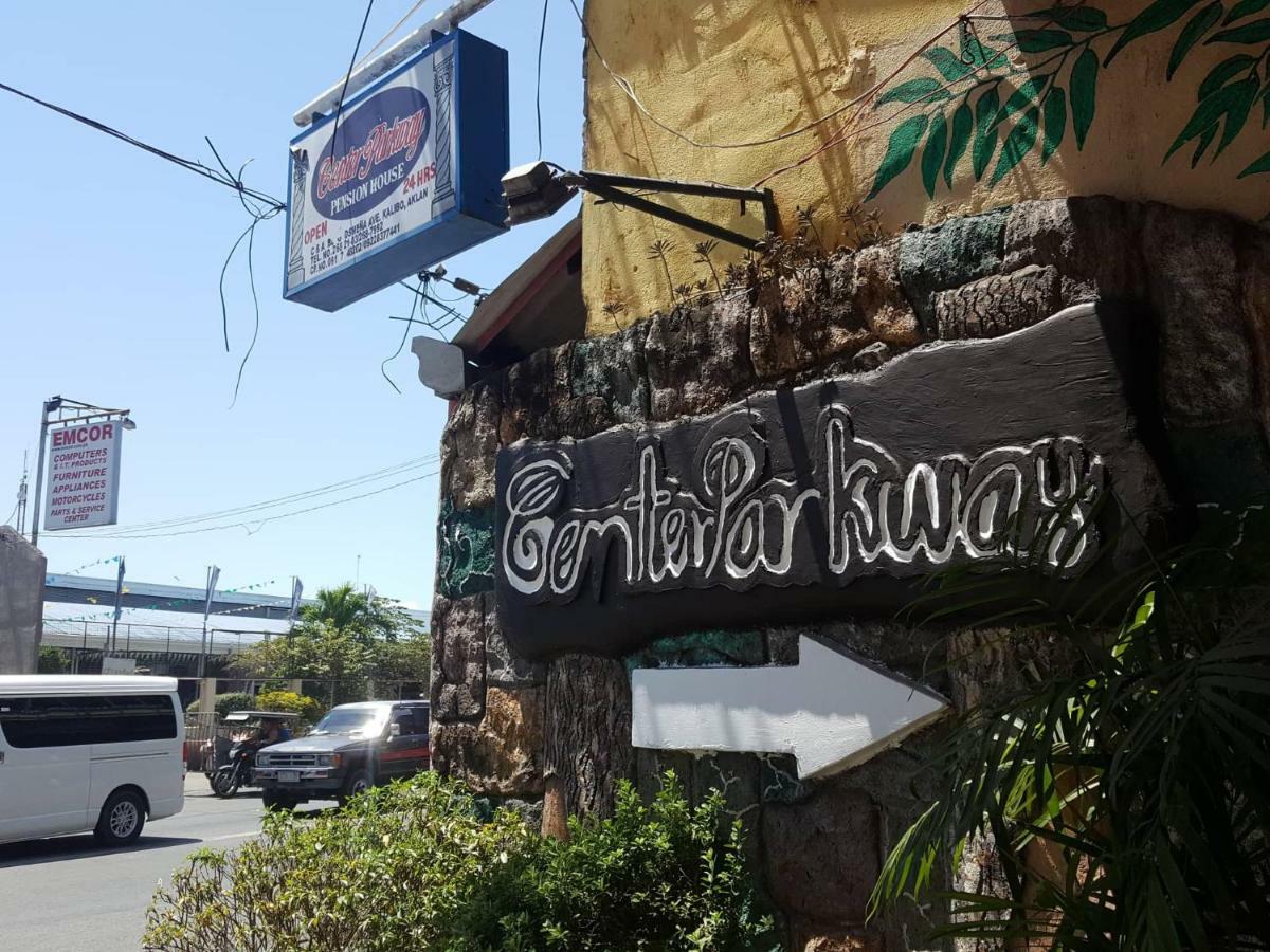 Center Parkway Pension House Kalibo Luaran gambar
