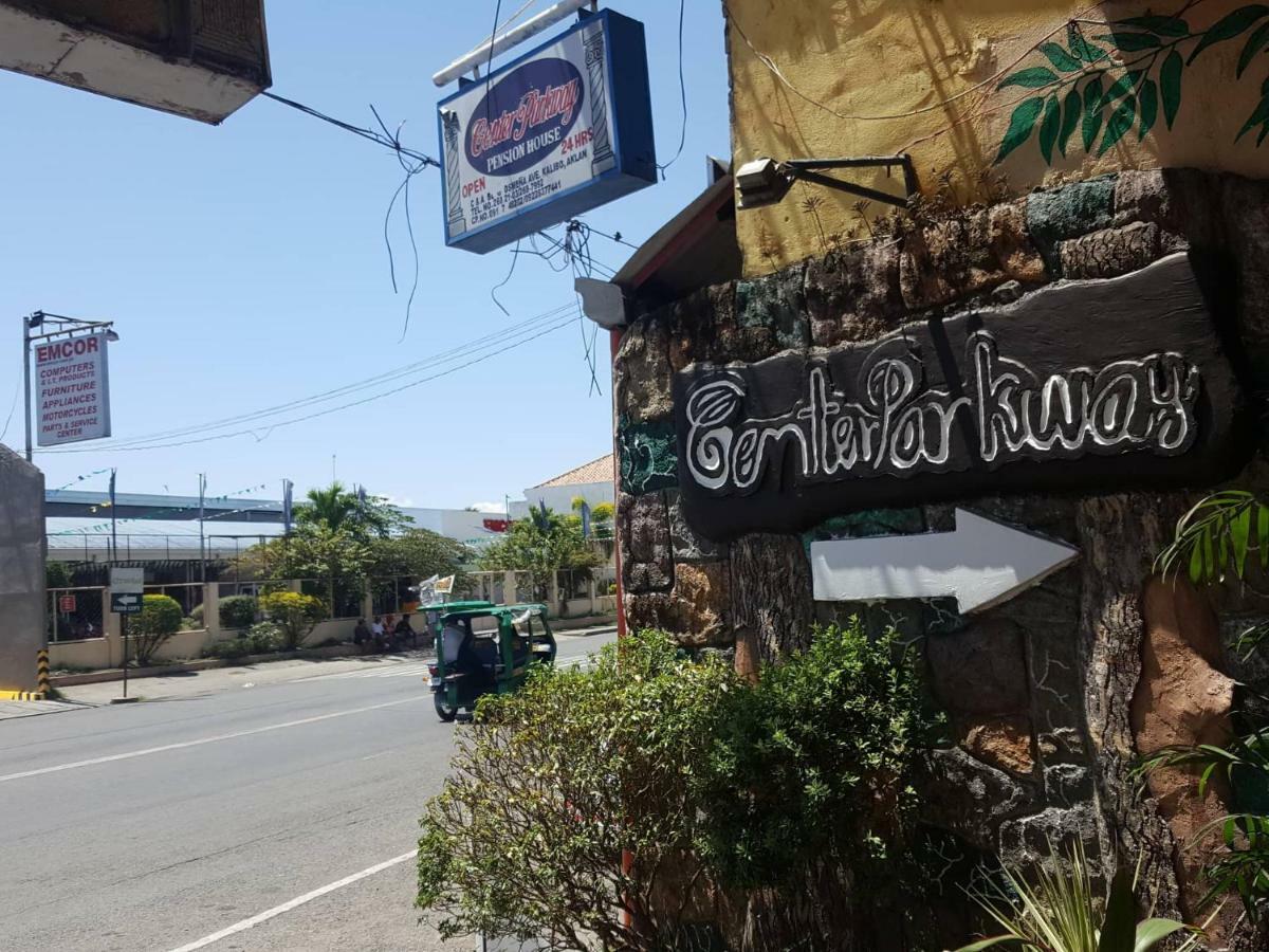 Center Parkway Pension House Kalibo Luaran gambar